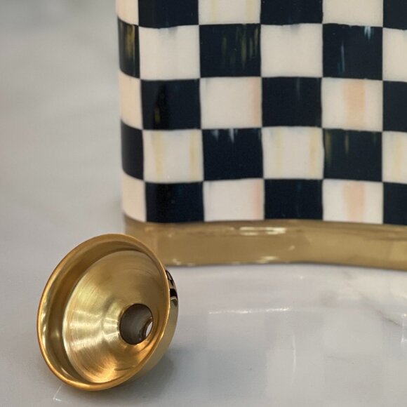 MacKenzie-Childs Courtly Check Flask 3260 – Gold Trim – NIB - Picture 14 of 15